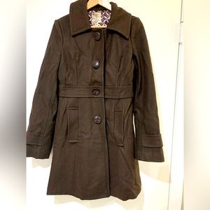 Tulle lined fitted wool pea coat.